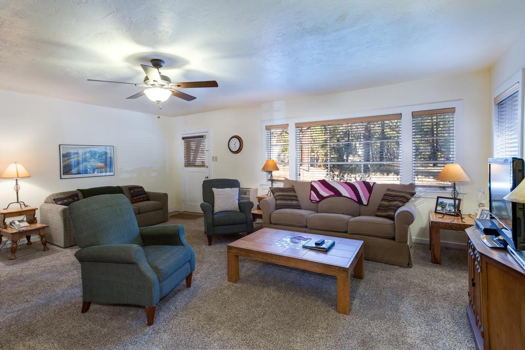 81 Ashbaugh Meadow Chalet